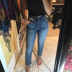Hollister High rise mom jeans